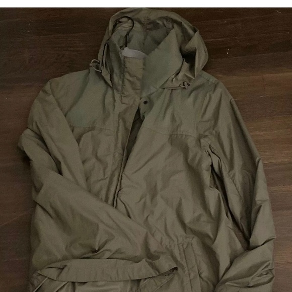 THE NORTH FACE GREEN RAIN WINDBREAKER Jacket CHIC - Picture 3 of 8